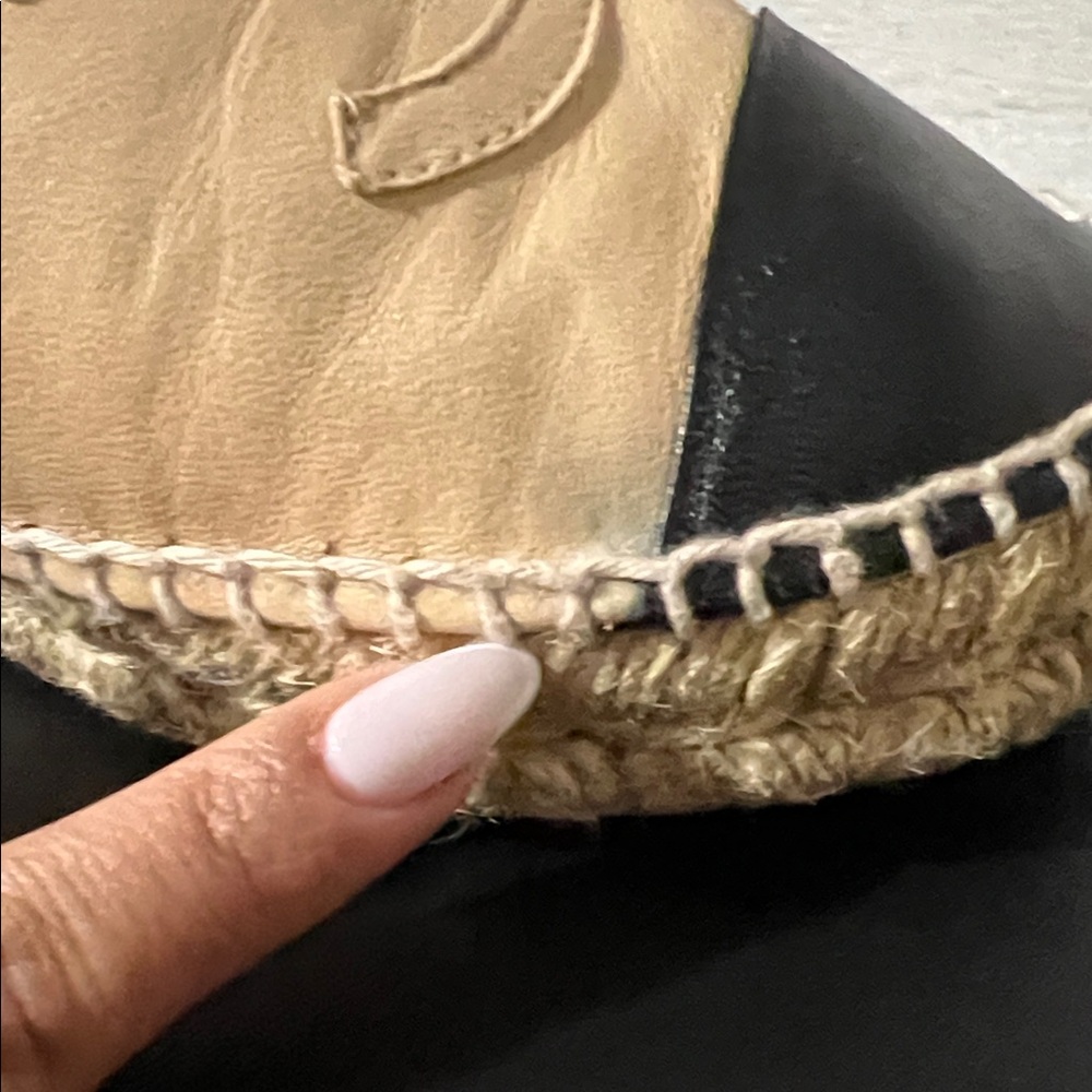 CHANEL Black and Cream Espadrilles - Picture 4 of 8